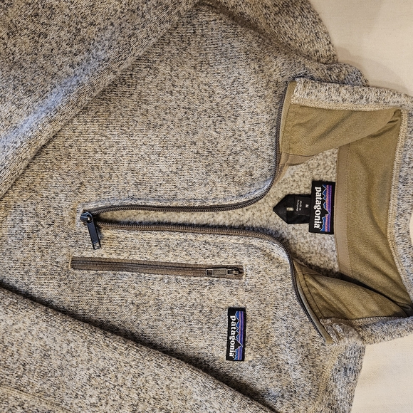 Men's Patagonia Better Sweater Fleece 1/4 Zip - Picture 4 of 5